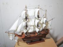 miniatur kapal klasik